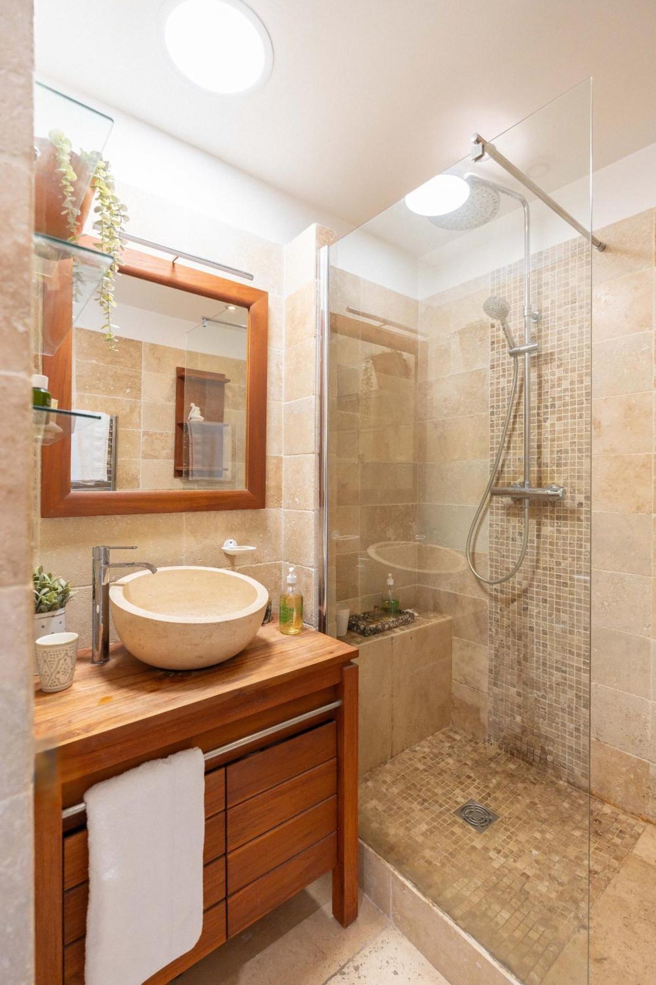 Serenity Escape - Sea View & Sunset Apartment Marseille