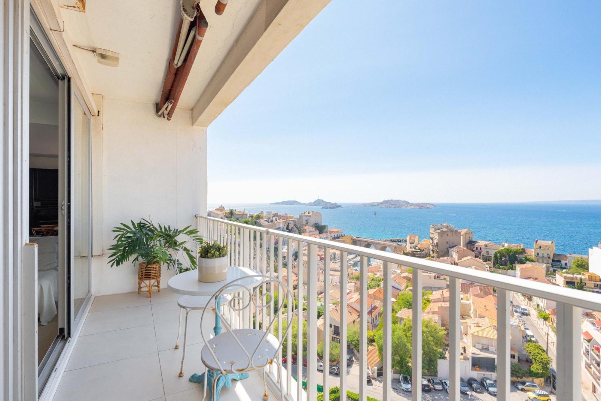 Serenity Escape - Sea View & Sunset Apartment Marseille