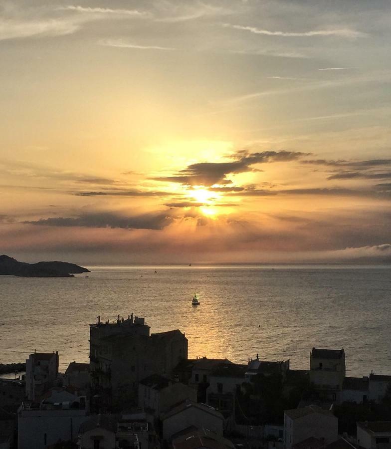 Serenity Escape - Sea View & Sunset *